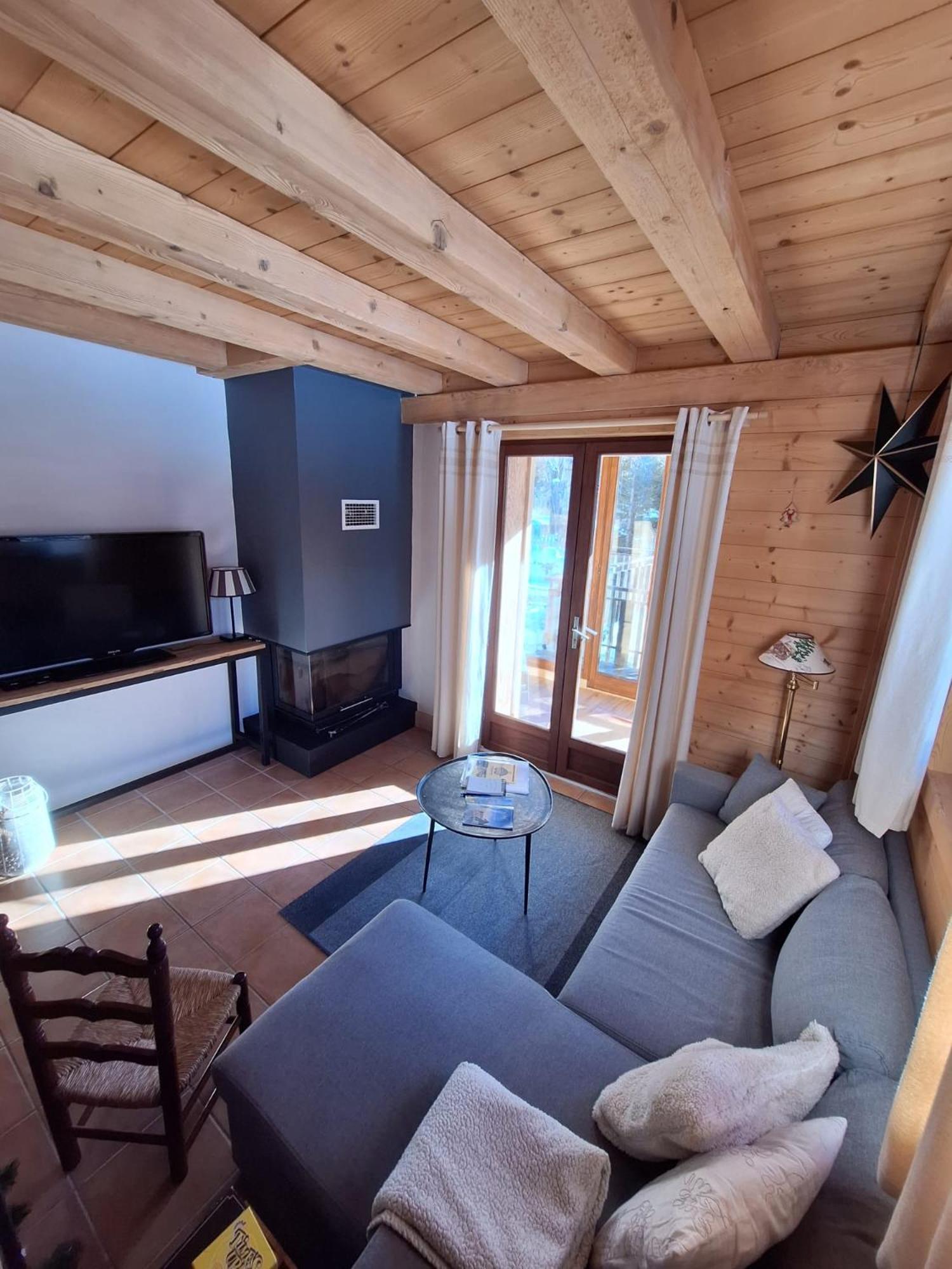 La Coufa, Spacieux Duplex En Chalet, Terrasse, Jardin, Vues Montagnes La Giettaz Exterior photo